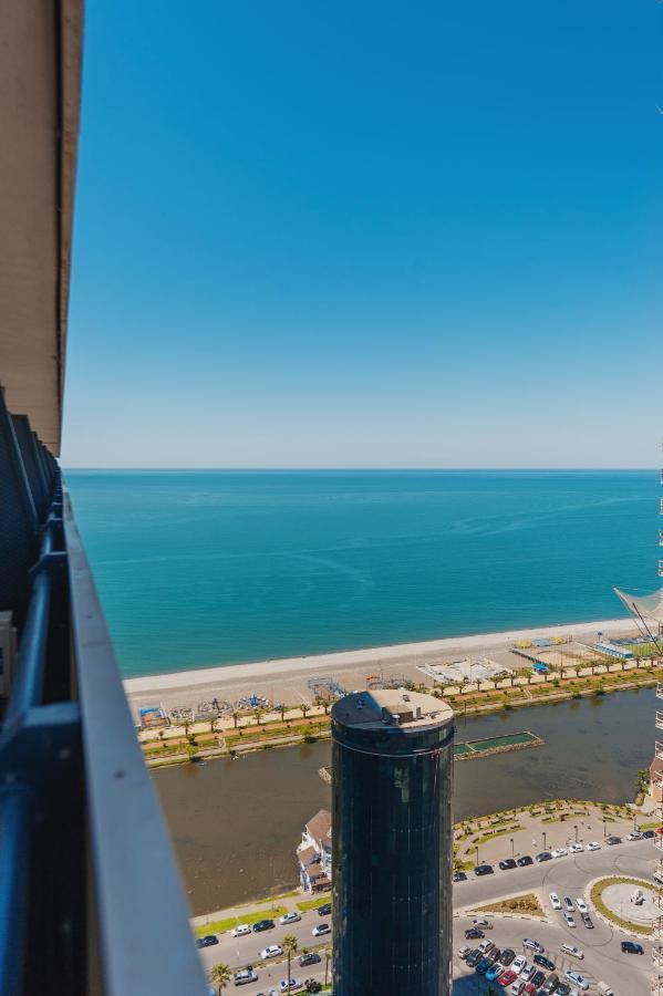 Black Sea Luxury Towers Hotel Batumi Exterior photo